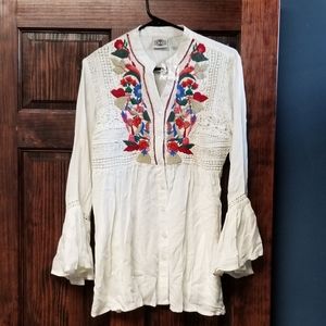 Medium Bell Sleeve Top size md